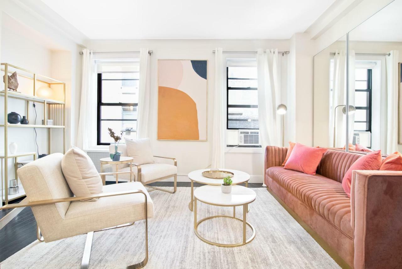 نيو يورك Fifth Avenue Ultra Luxurious Two Bedroom - Domenico Vacca Building 5D المظهر الخارجي الصورة